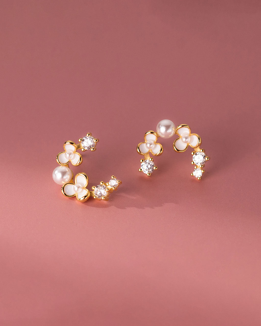 Arabella Floral Curve Stud Earrings