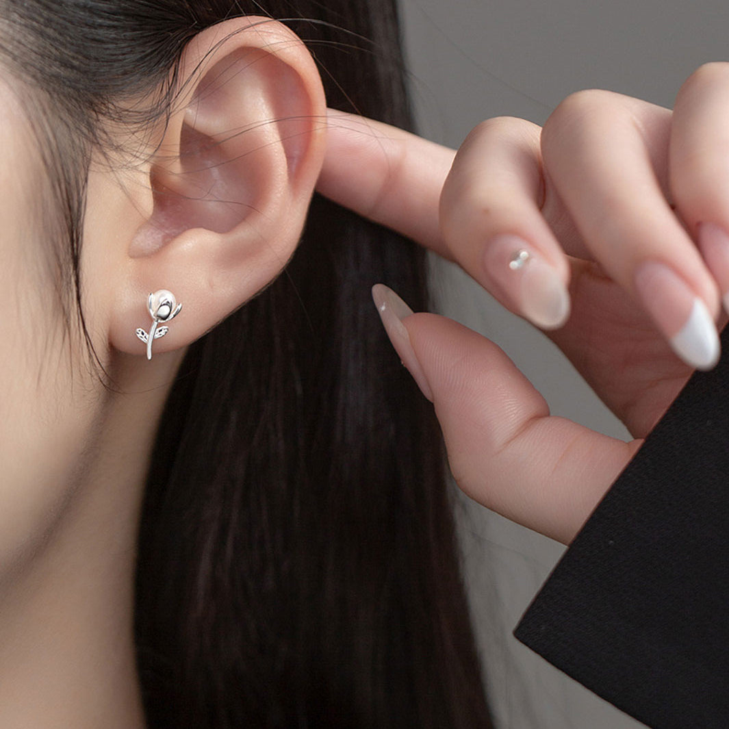 Buttercup Pearl Flower Stud Earrings