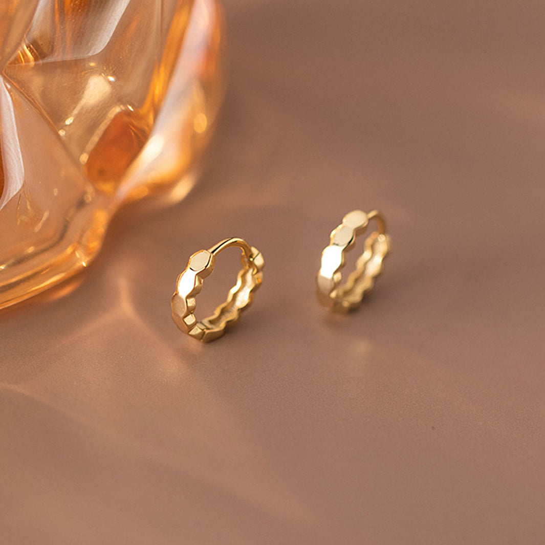 Tessa Hexagon Huggie Earrings