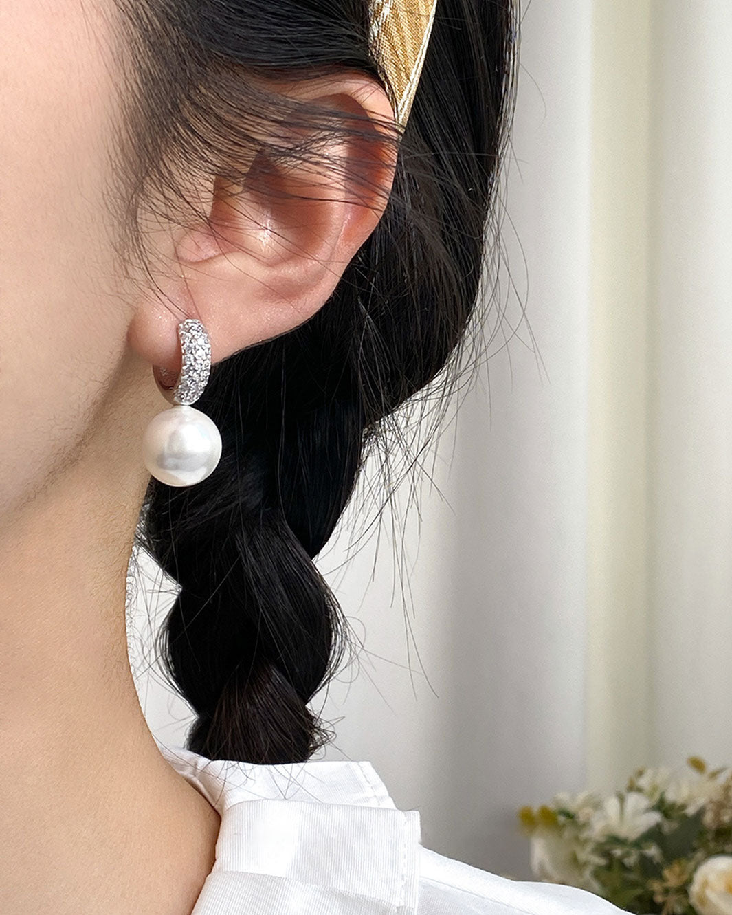 Lais Pearl Chunky Hoop Earrings