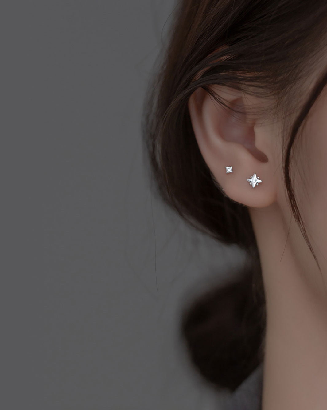 Tara Mismatch Star Barbell Earrings