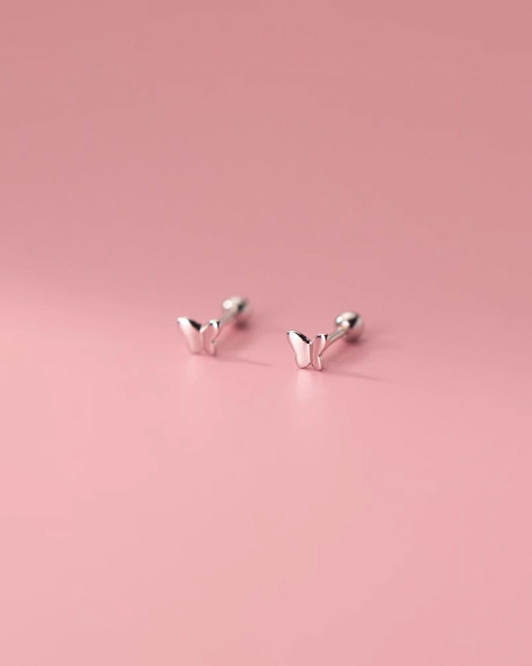 Faye Butterfly Barbell Earrings