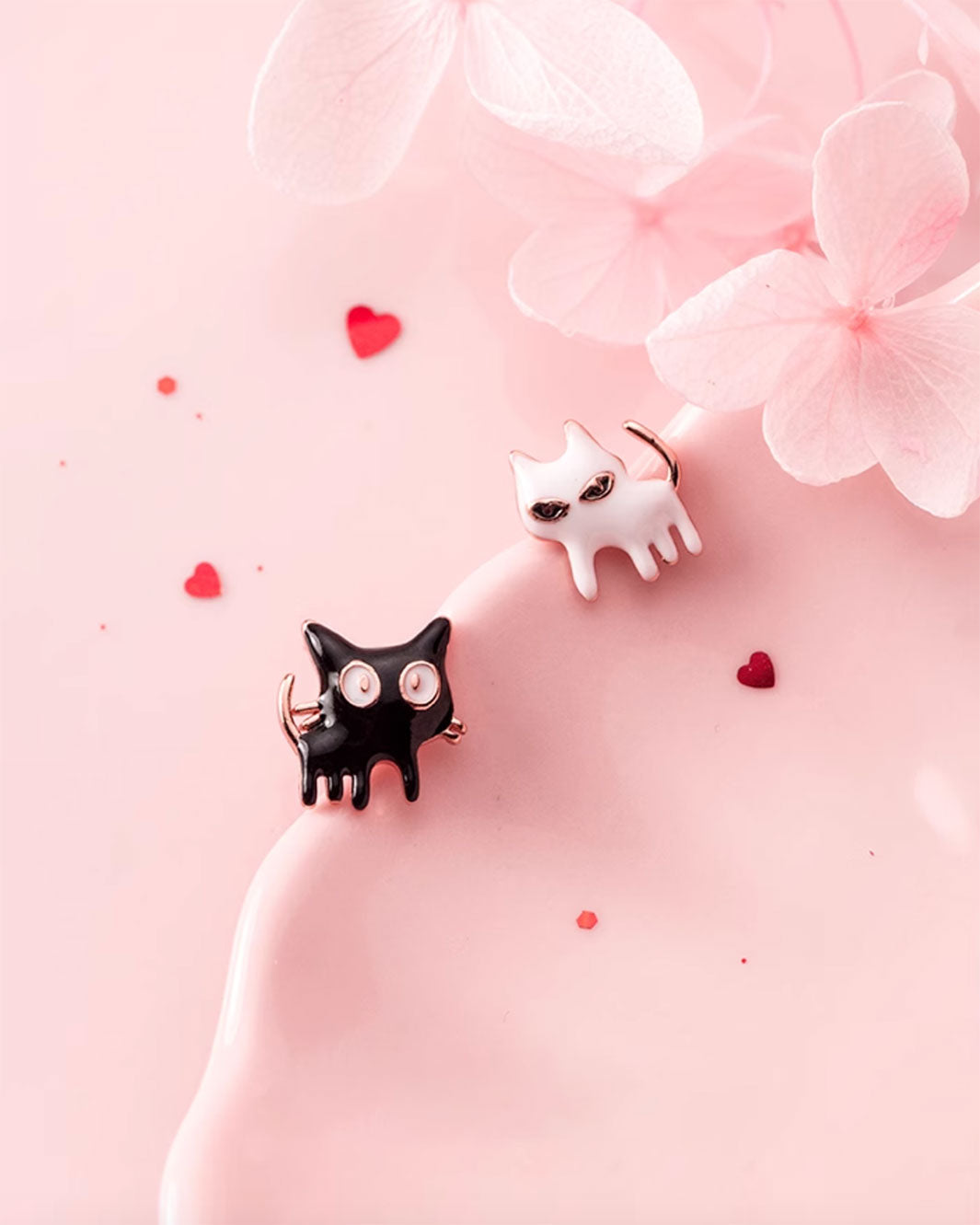 Ebony & Ivory Cats Stud Earrings