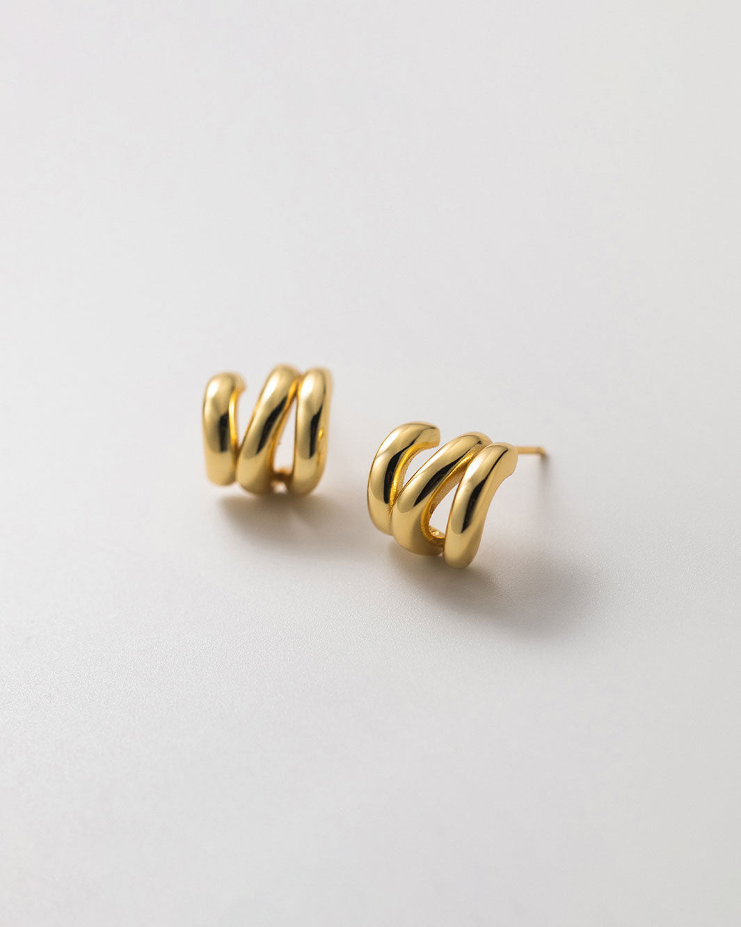Carla Curved Stud Earrings