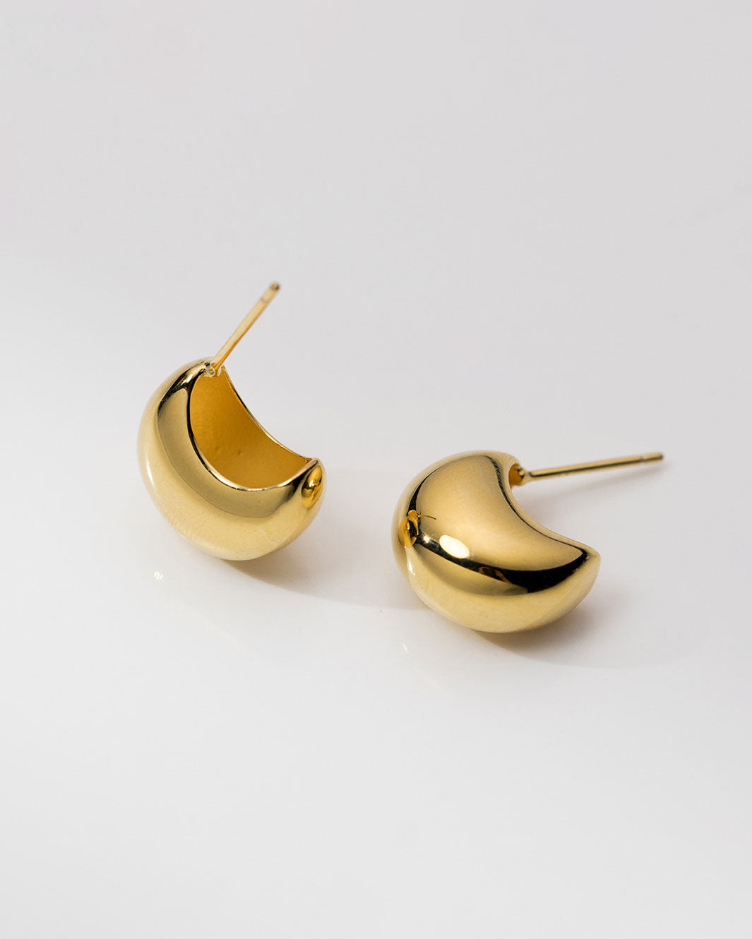 Harriet Thick C-Shape Stud Earrings