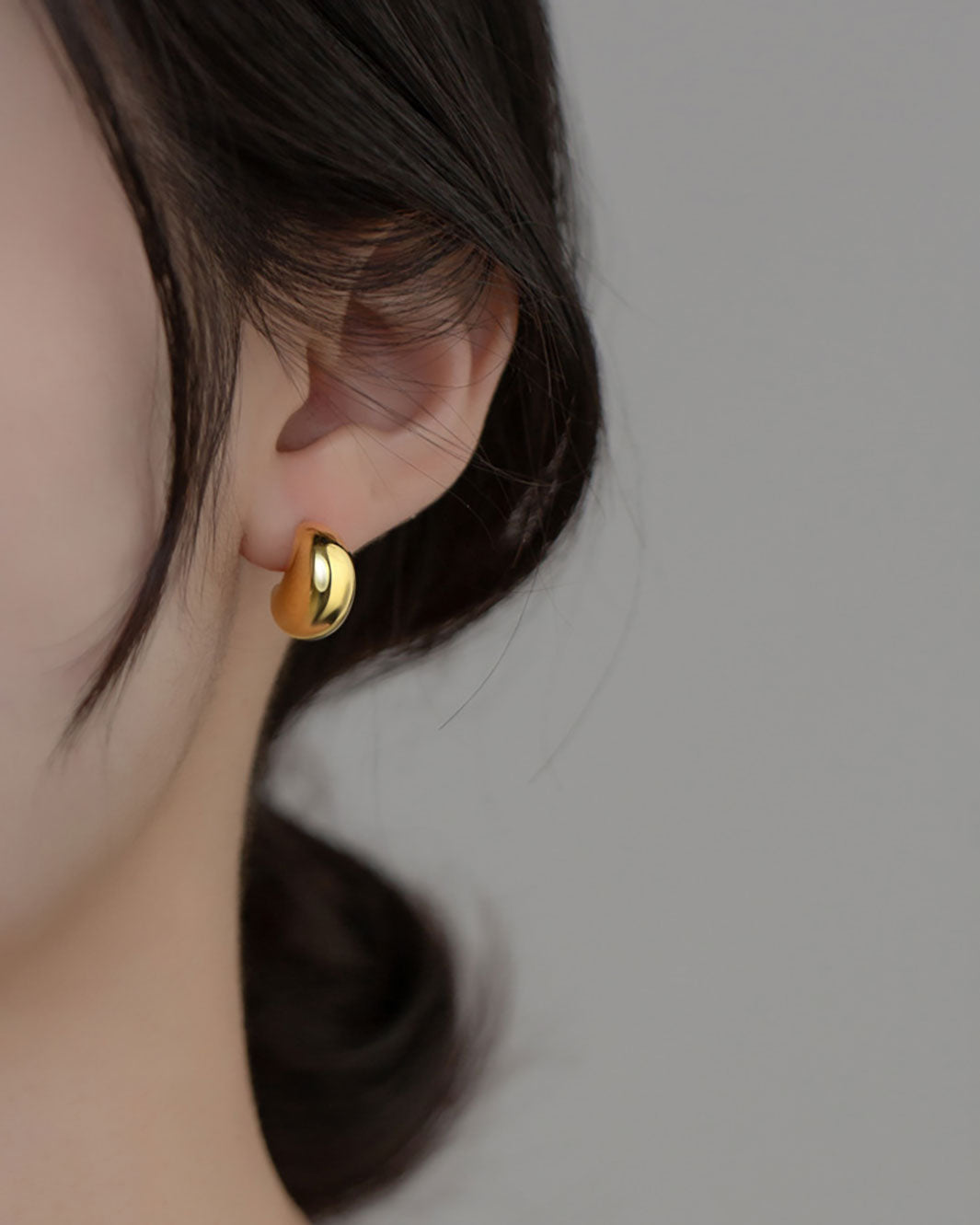 Harriet Thick C-Shape Stud Earrings