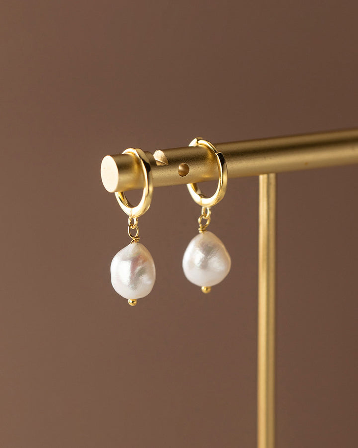 Freshwater Pearl Hoop Earrings