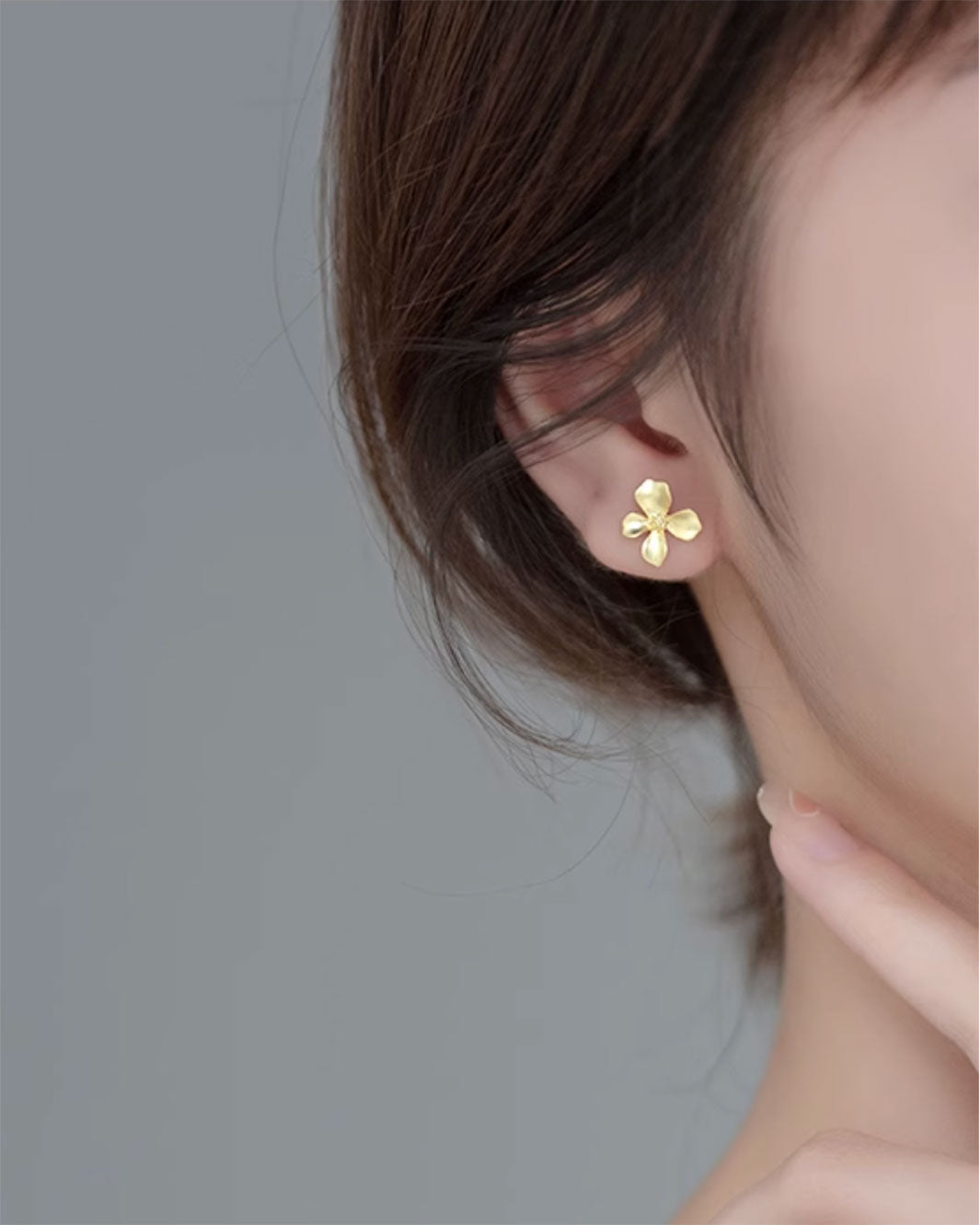 Brushed Floral Stud Earrings