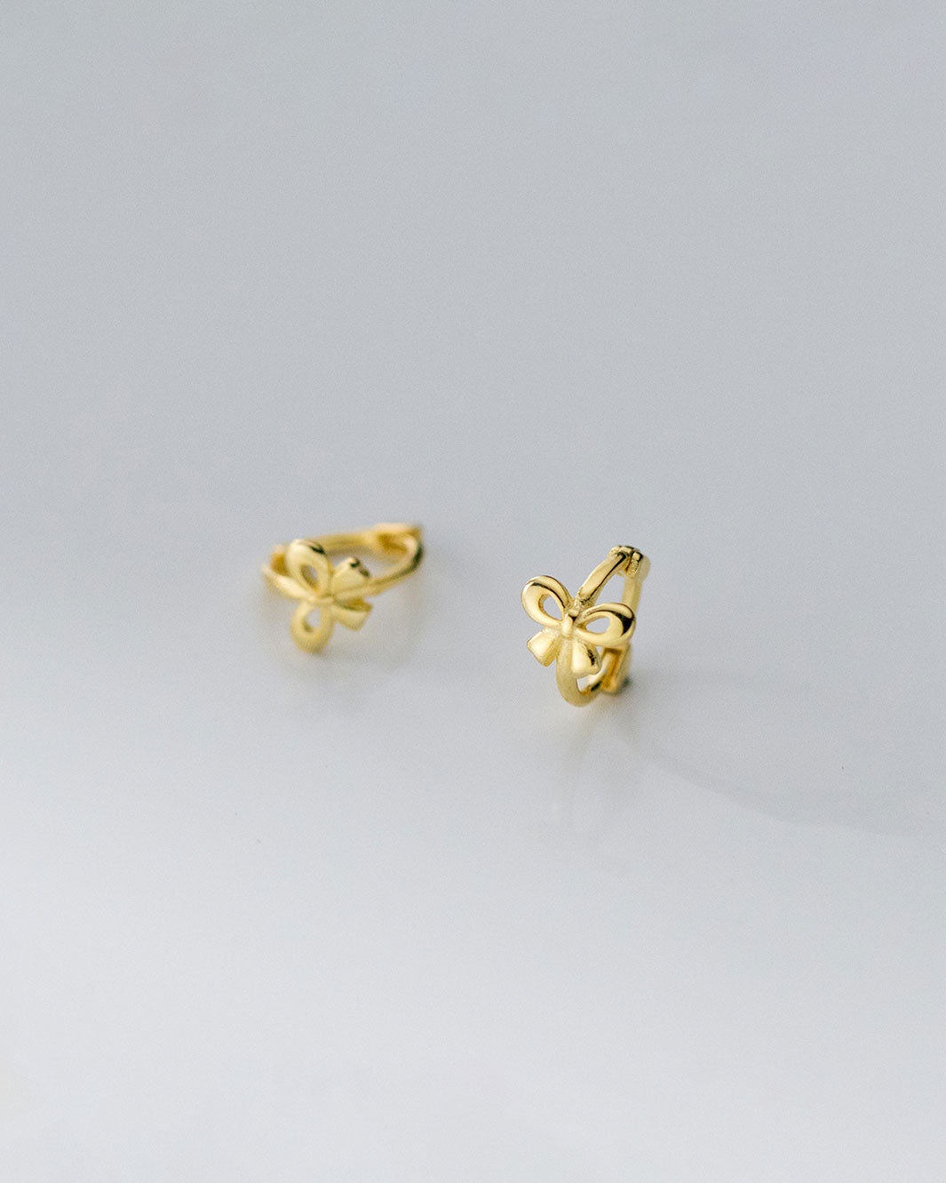 Tilly Ribbon Huggie Earrings
