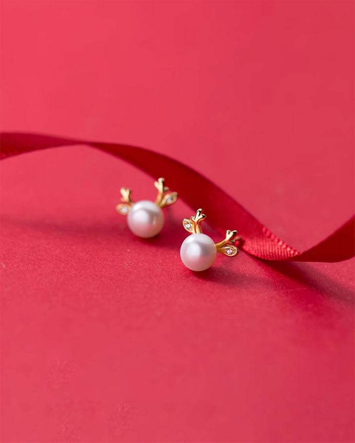 Rudolph Pearl Stud Earrings