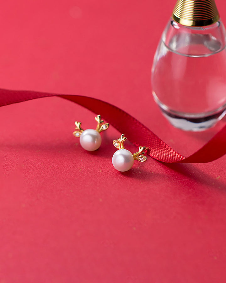 Rudolph Pearl Stud Earrings