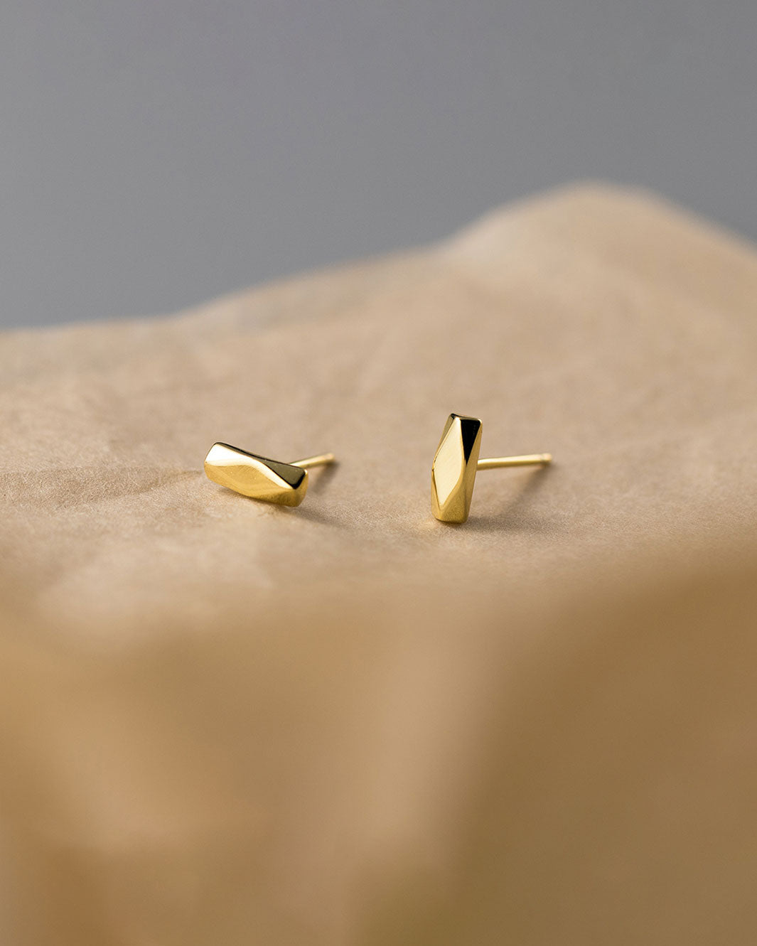 Sculpted Bar Stud Earrings