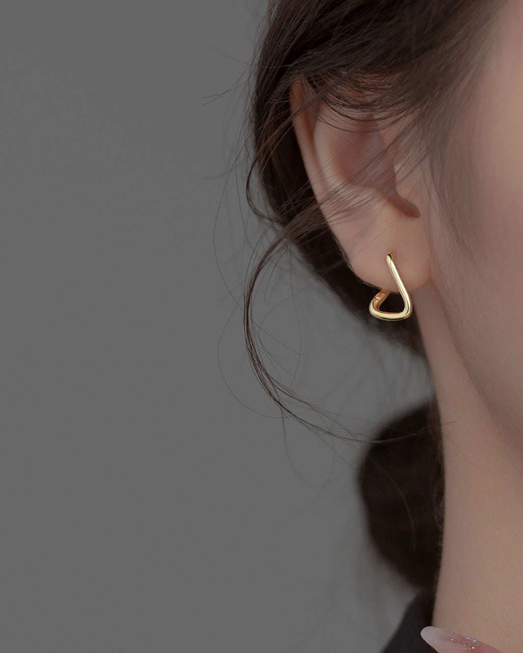Scarlett Hoop Earrings