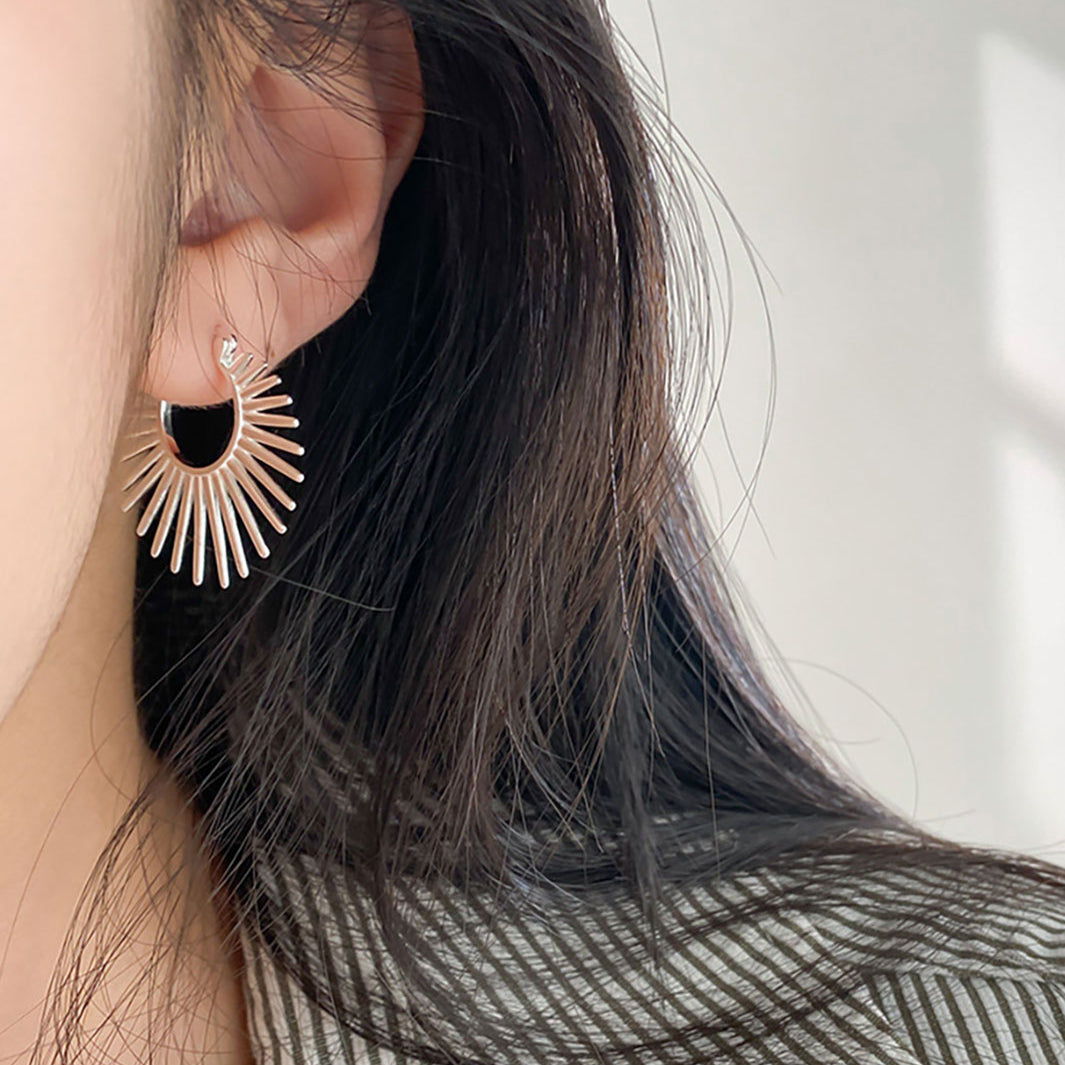 Bonnie Hoop Earrings