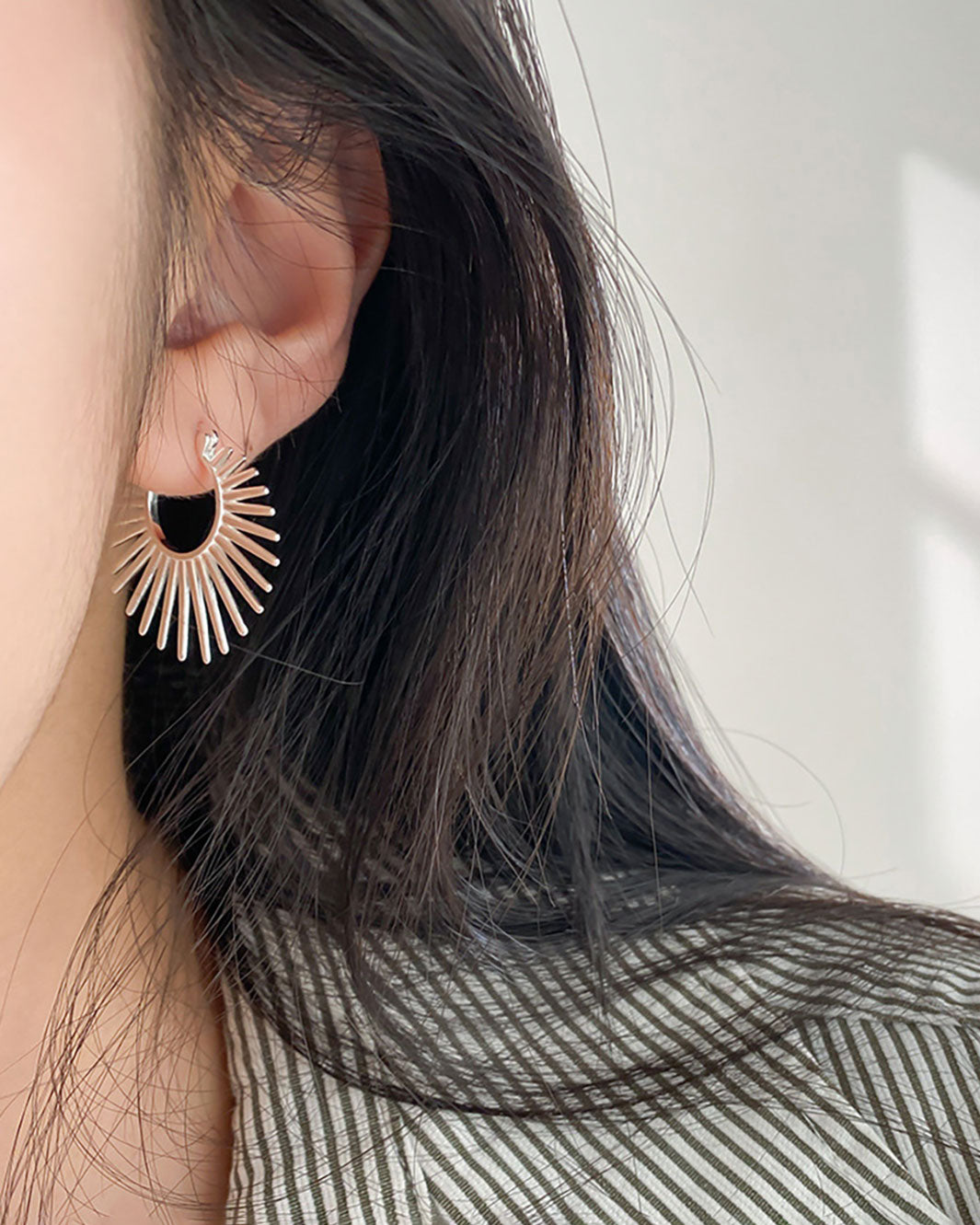 Bonnie Hoop Earrings