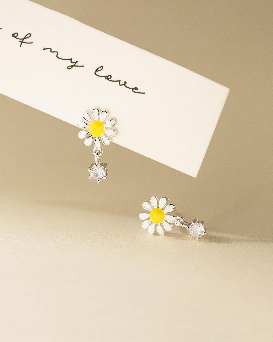 Sunny Daisy Drop Earrings