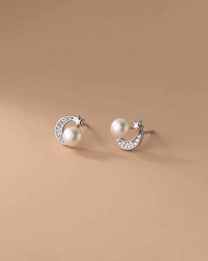 Moonlight Pearl Star Stud Earrings