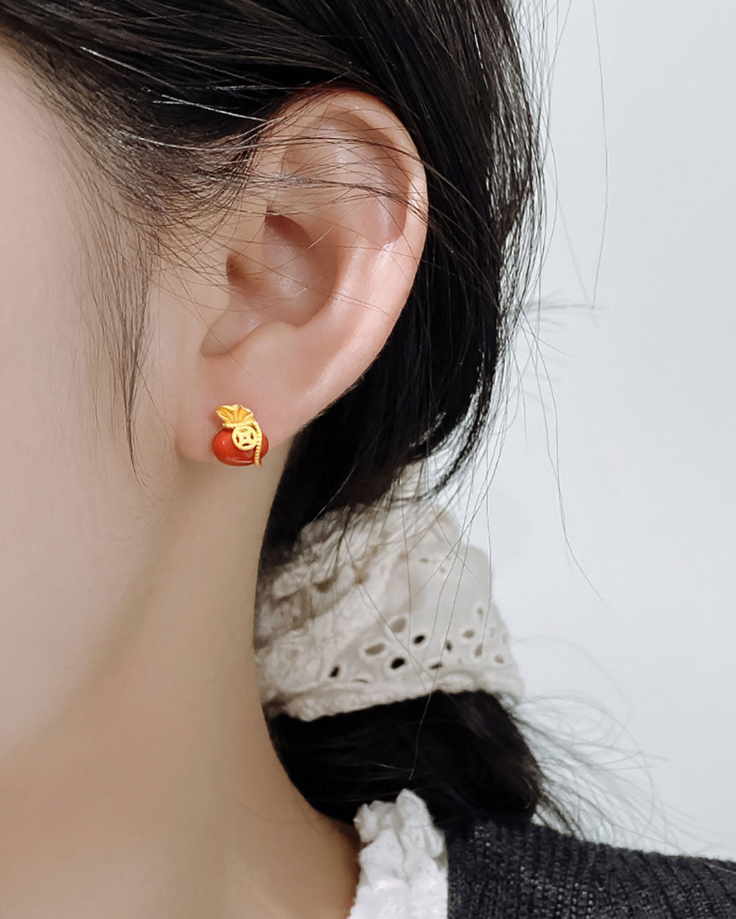 Golden Red Agate Pouch Stud Earrings