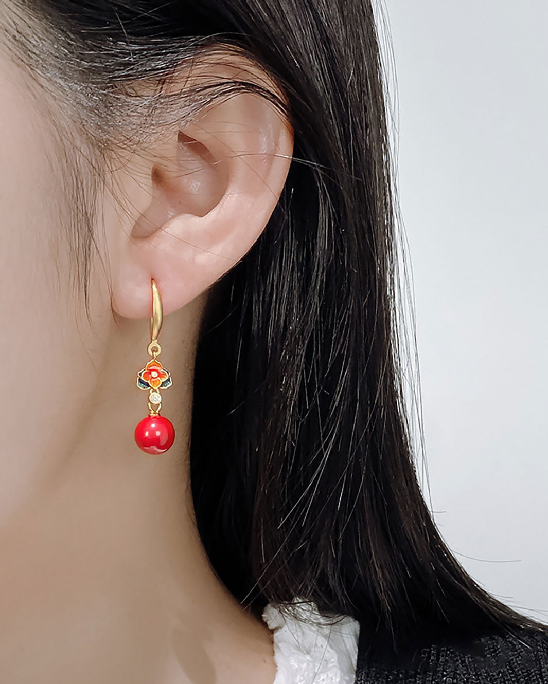 Rouge Enamel Flower Dangle Earrings