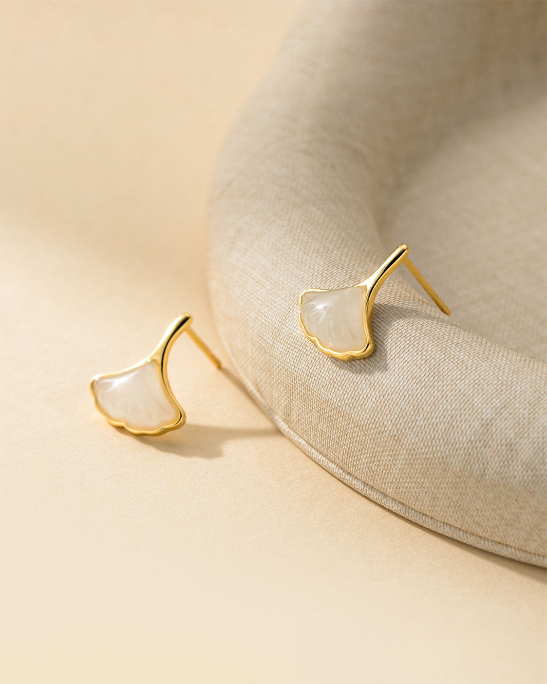 Golden Ginkgo Leaf Drop Earrings