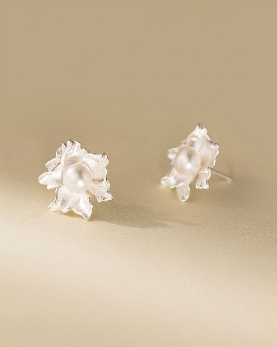 Jasmine Freshwater Pearl Stud Earrings