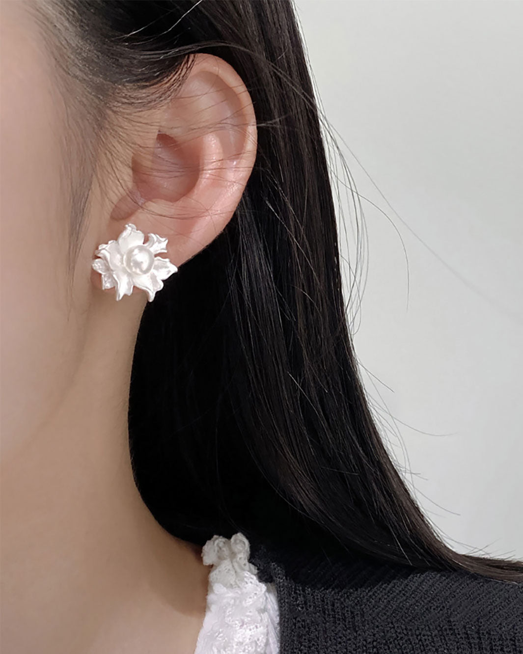 Jasmine Freshwater Pearl Stud Earrings