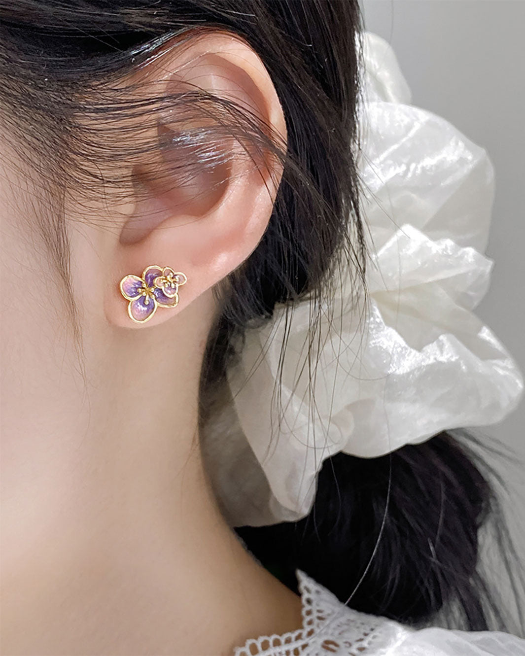 Purple Alyssum Stud Earrings