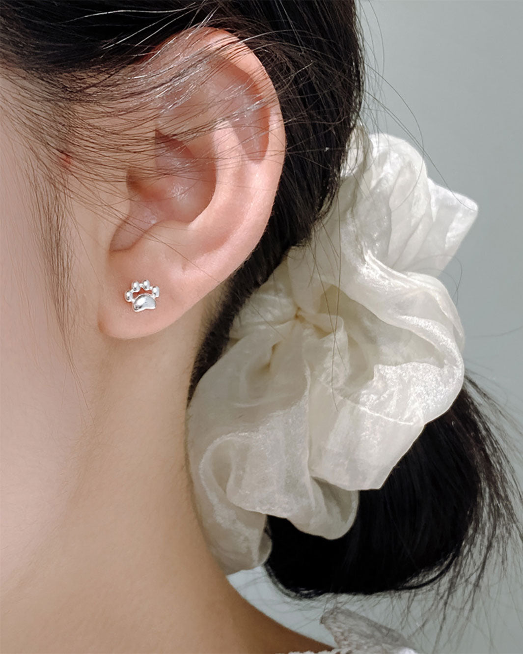 Pippa Paw Barbell Earrings