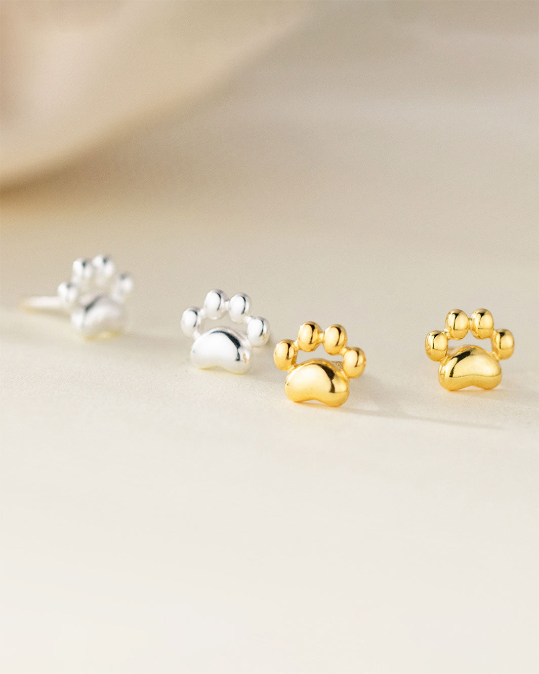 Pippa Paw Barbell Earrings