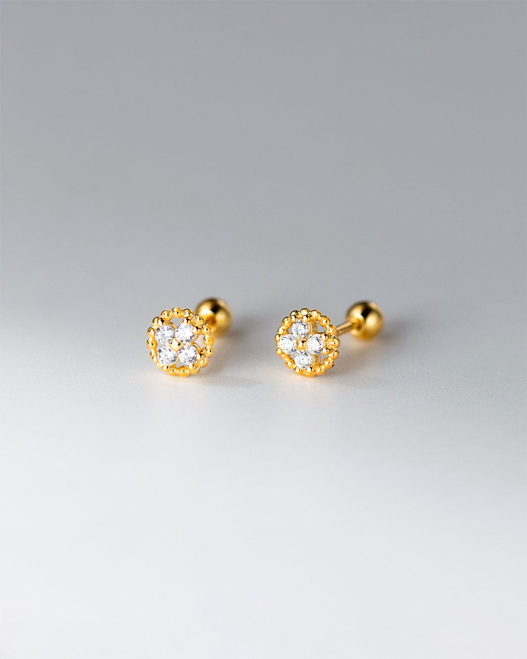 Clover Halo Barbell Earrings