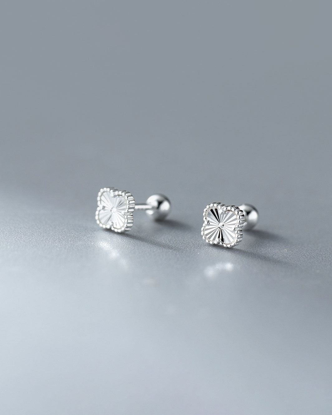Eira Faceted Clover Barbell Earrings