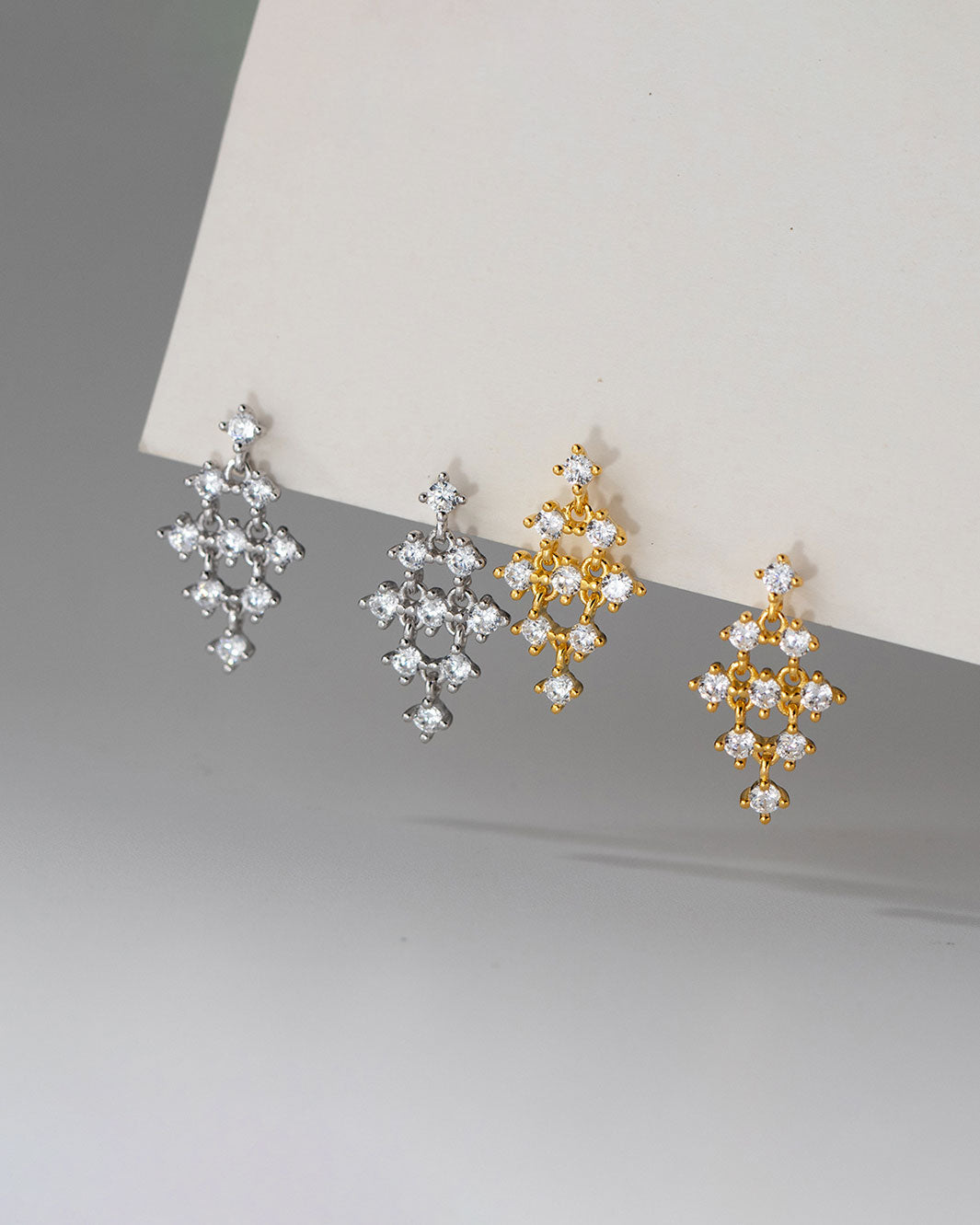 Sparkling Lattice Drop Earrings