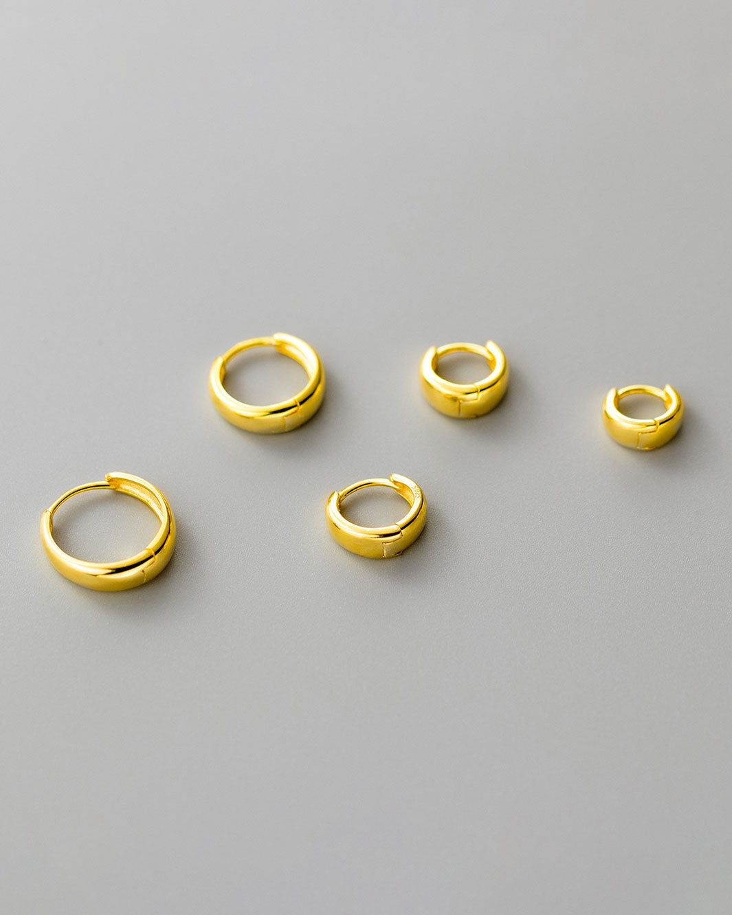 Round Tapered Hoop Earrings