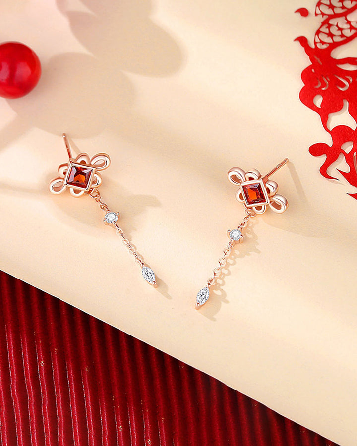 Chinese Knot Blessing Drop Earrings / 平安结流苏耳钉