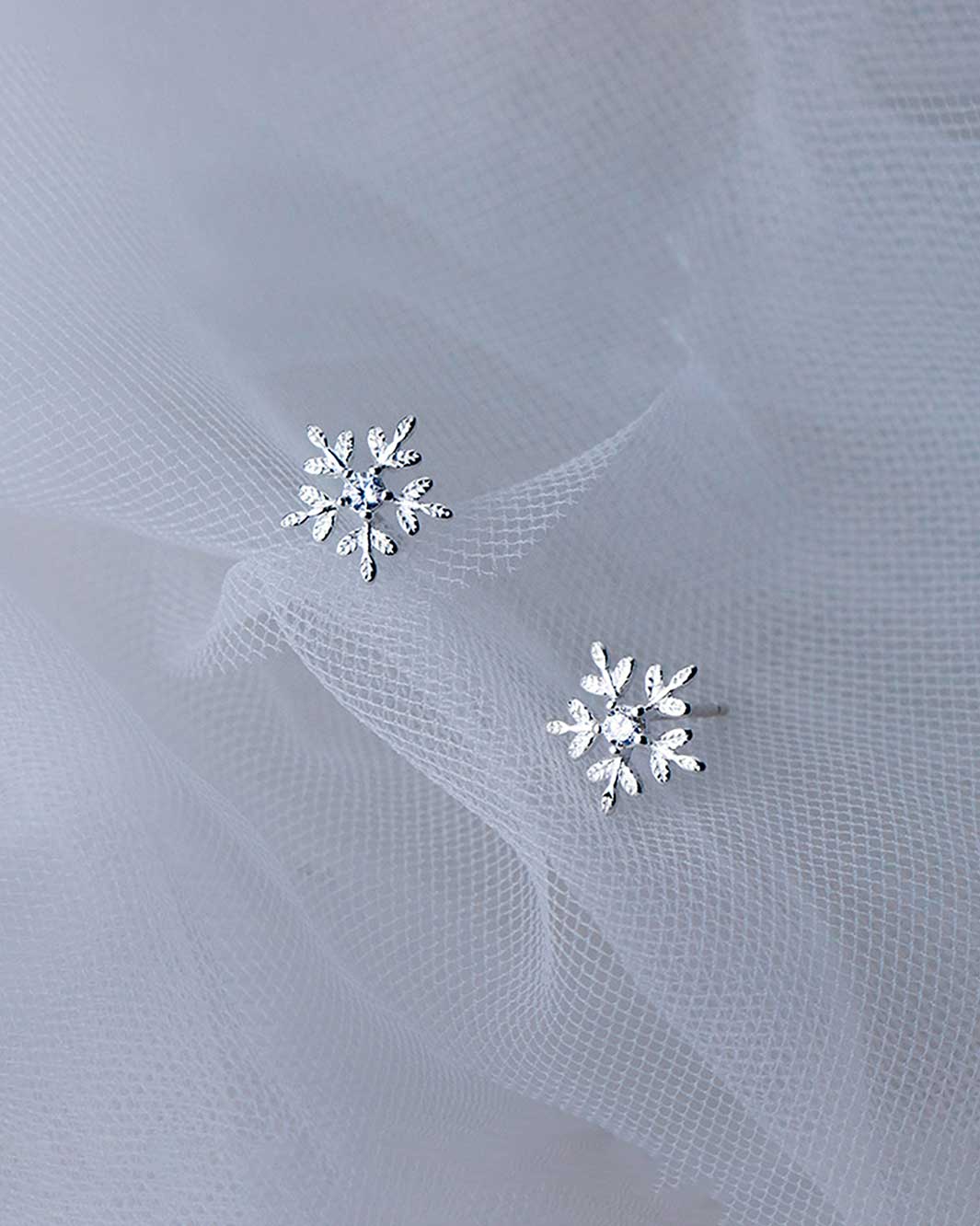 Snowflake Stud Earrings