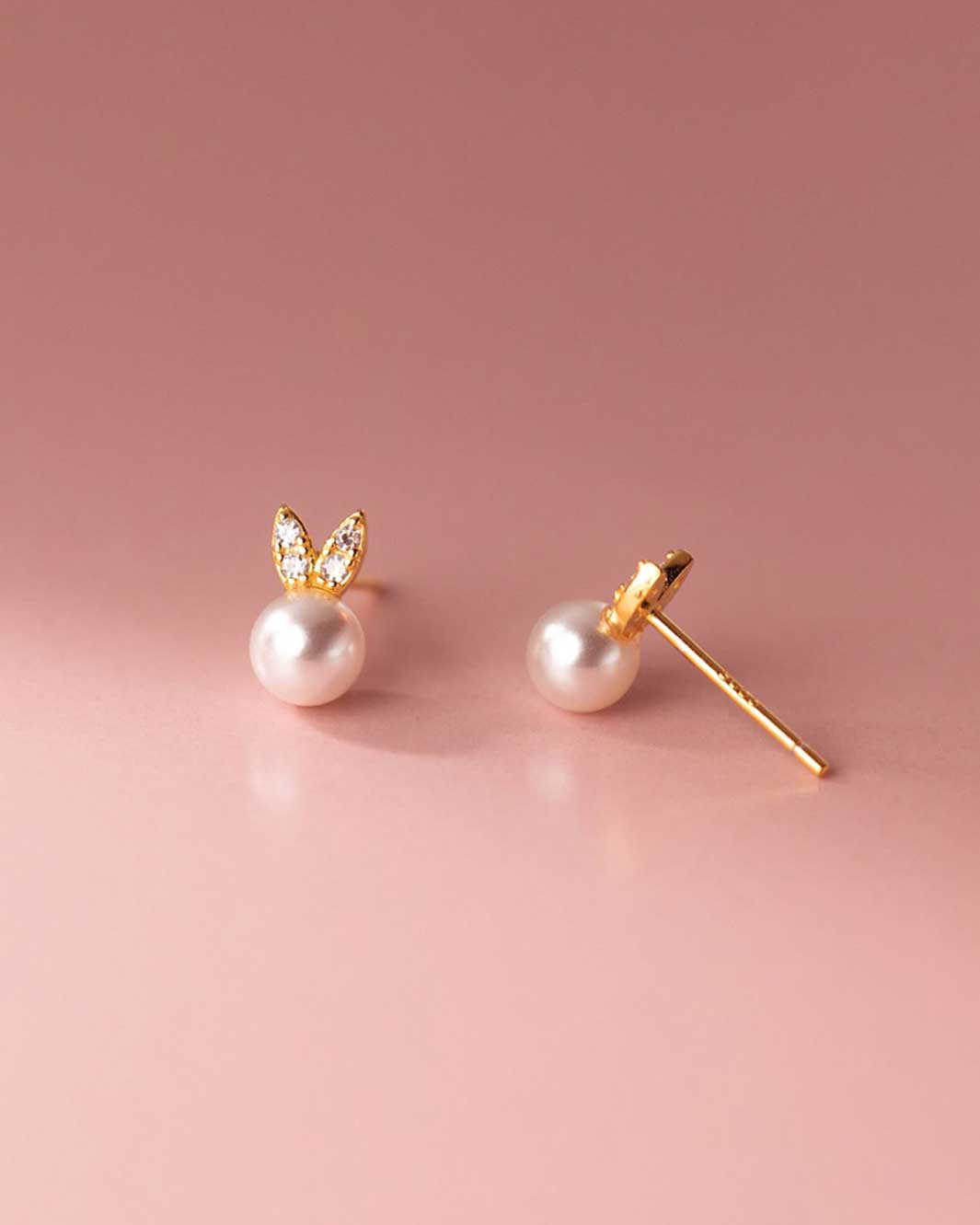 Bunny Pearl Stud Earrings