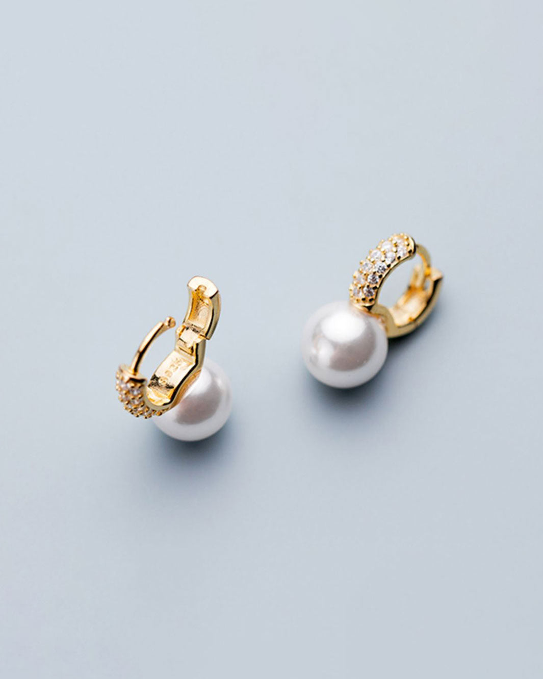 Lais Pearl Petite Huggie Earrings