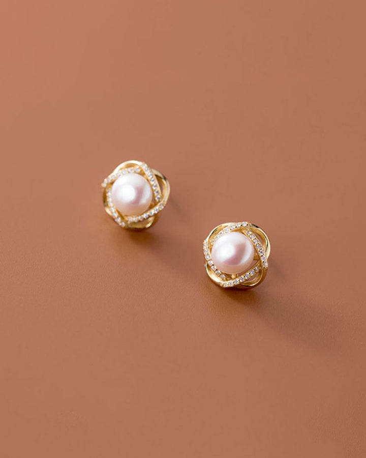 Jori Pearl Stud Earrings