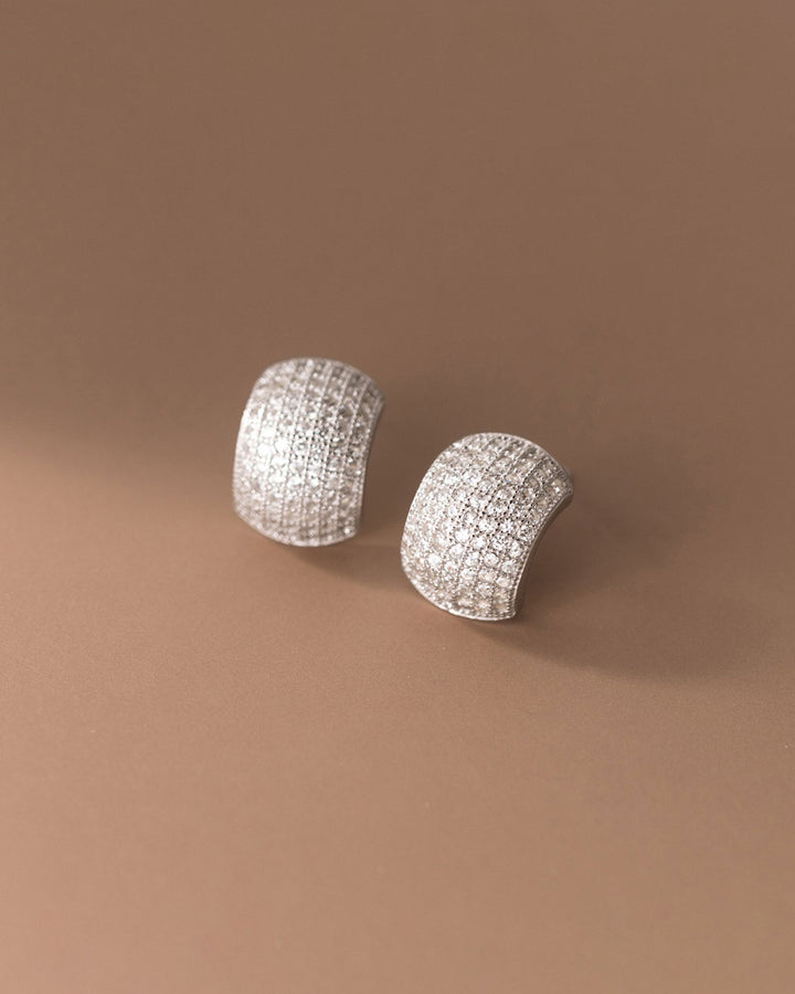 Maier Sparkling Diamonds Stud Earrings