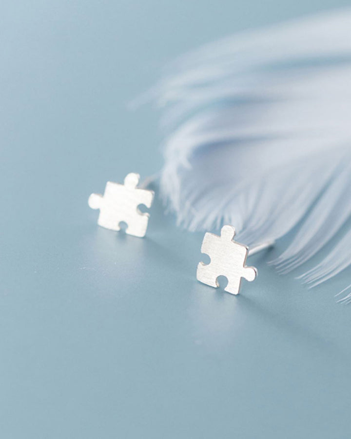 Matte Puzzle Pieces Stud Earrings