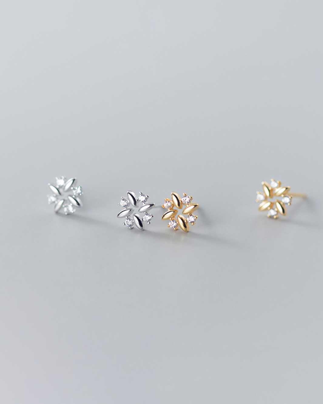 Dainty Floral Stud Earrings