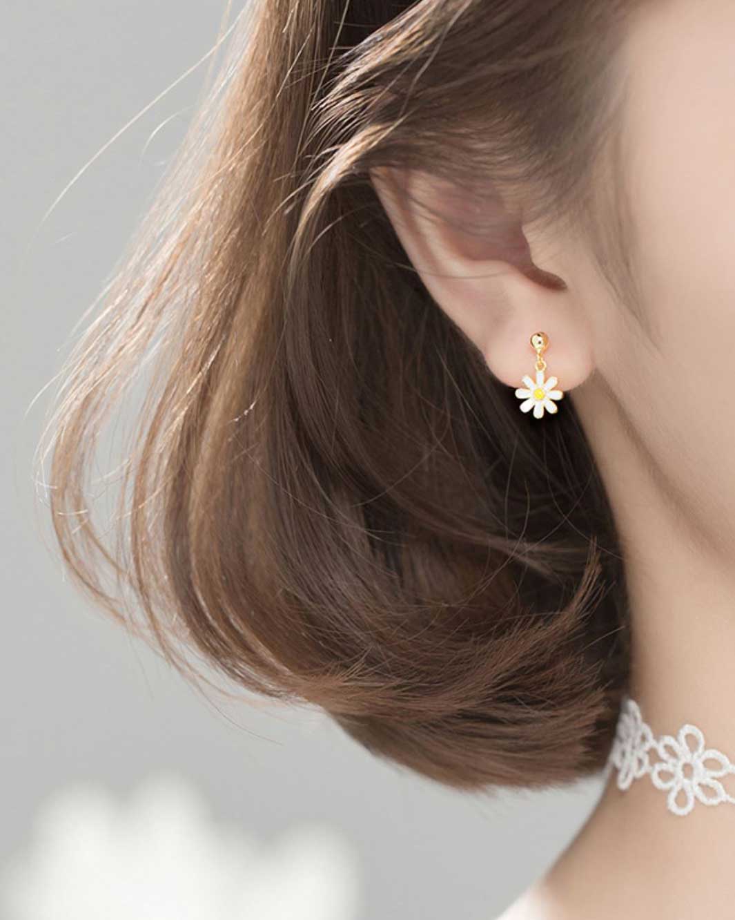 Daisy Charm Drop Earrings