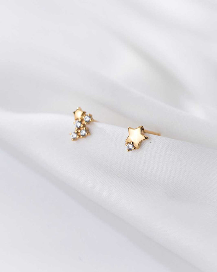 Mismatch Star Stud Earrings
