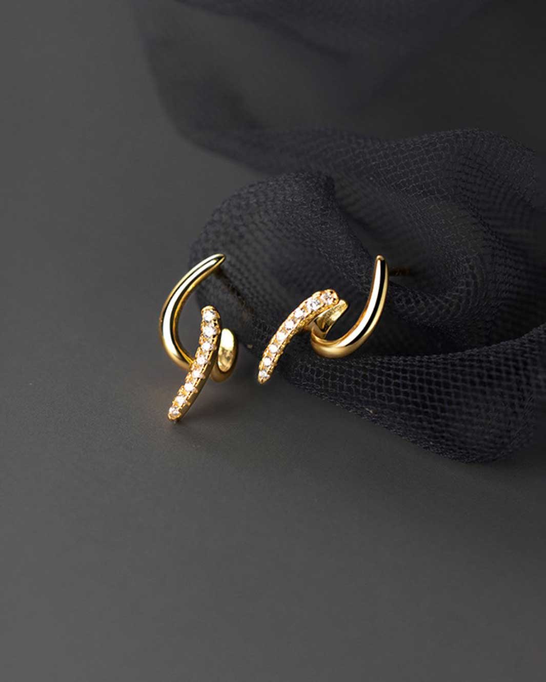 Piper Stud Earrings