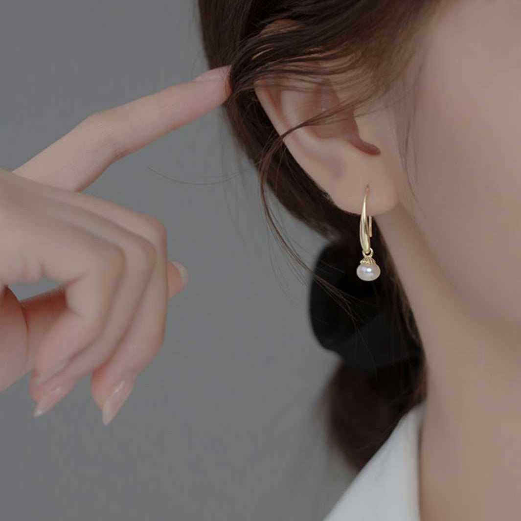 Caroline Pearl Drop Earrings